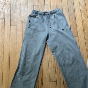 NIKE sweatpants